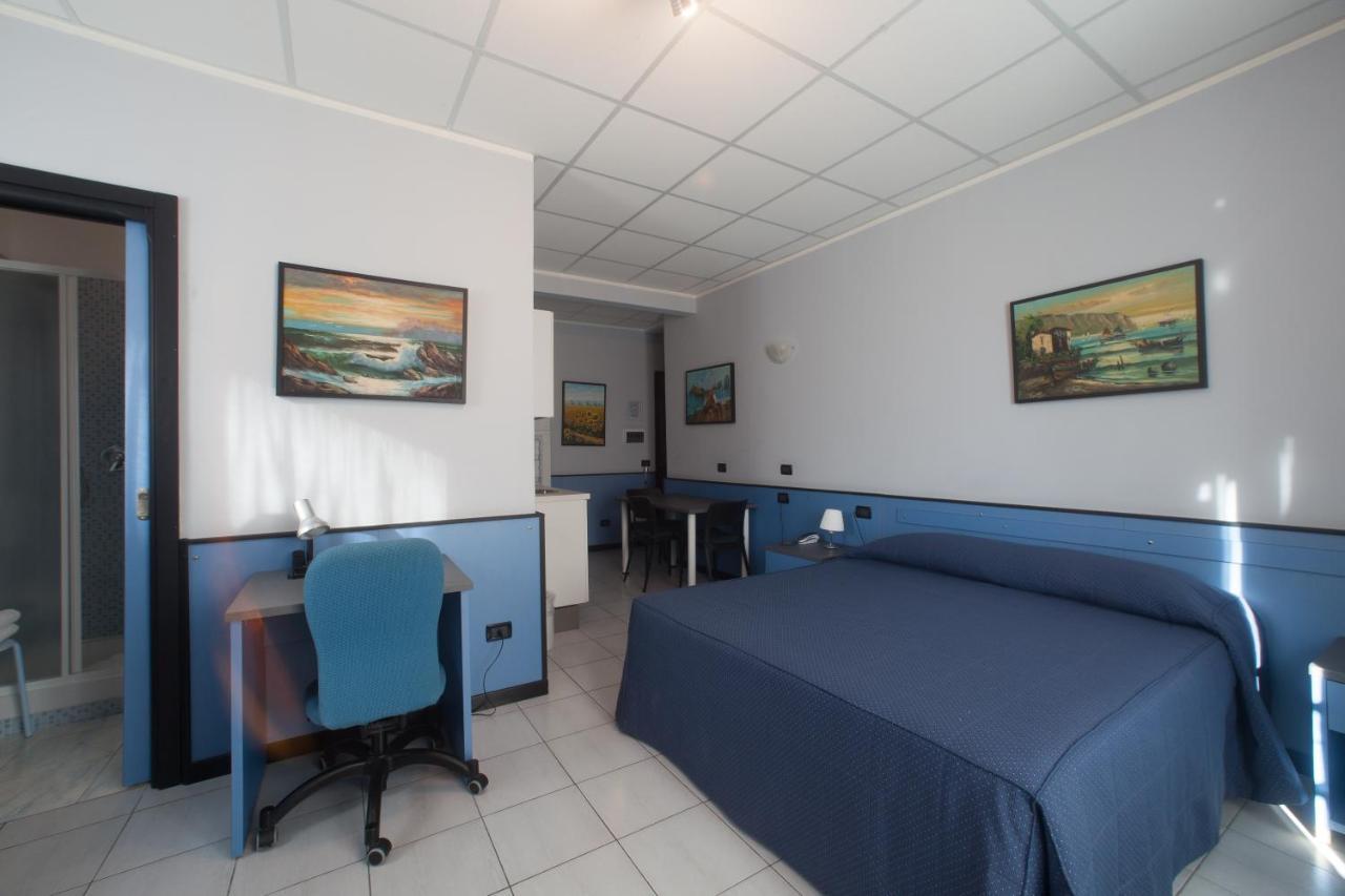 Hotel Tirreno Genoa Exterior photo